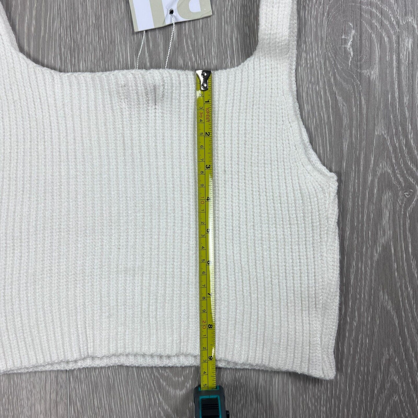 Rumor Womens White Knitted Cropped Tank Top Size S/M (New)