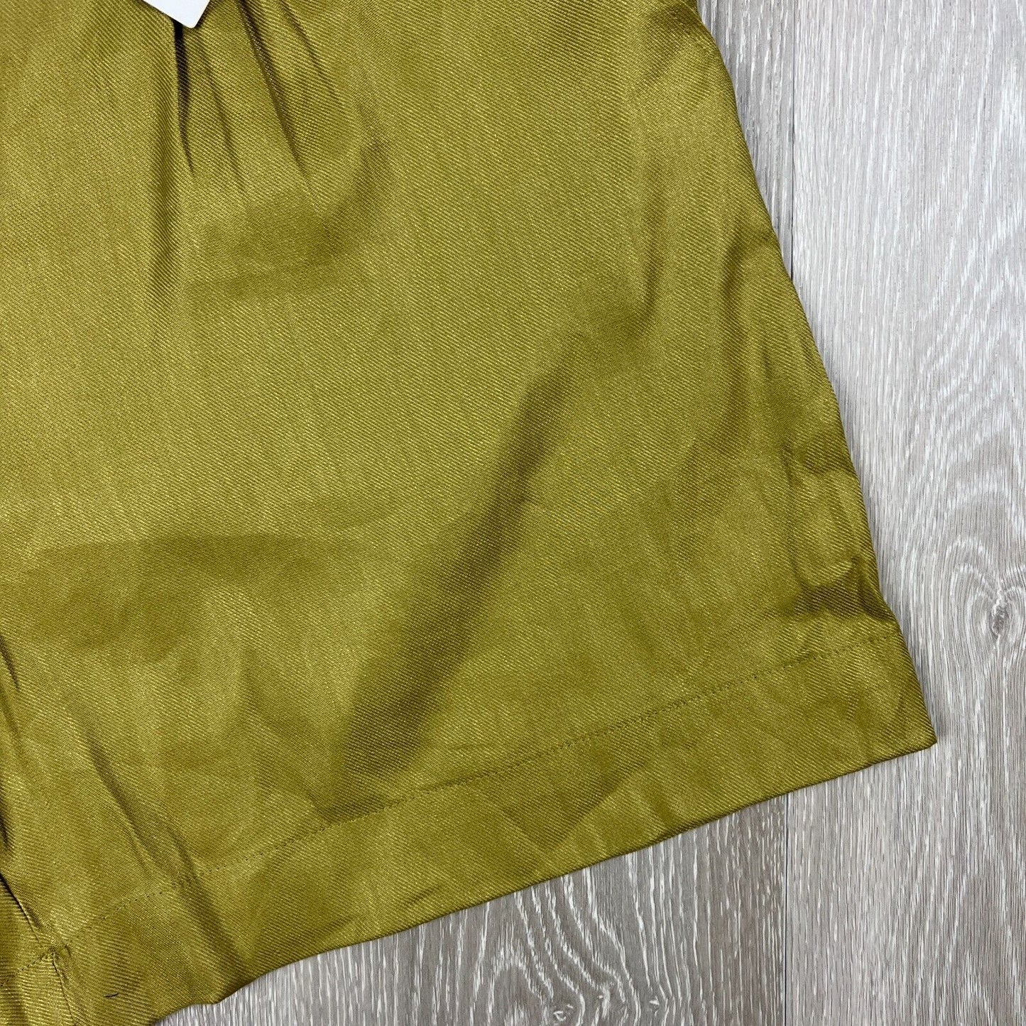 Preview Womens Linen Blend Olive Green Shorts Size 18 (New)