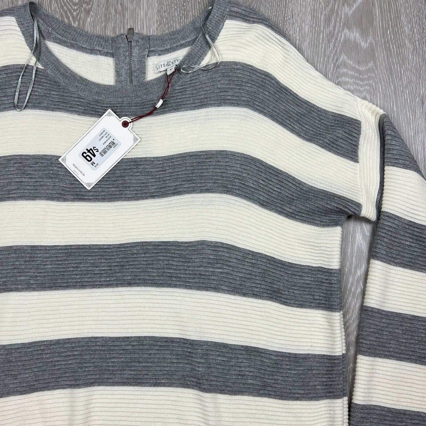 Life And Style Womens White And Grey Striped Jumper Size Medium  (New)