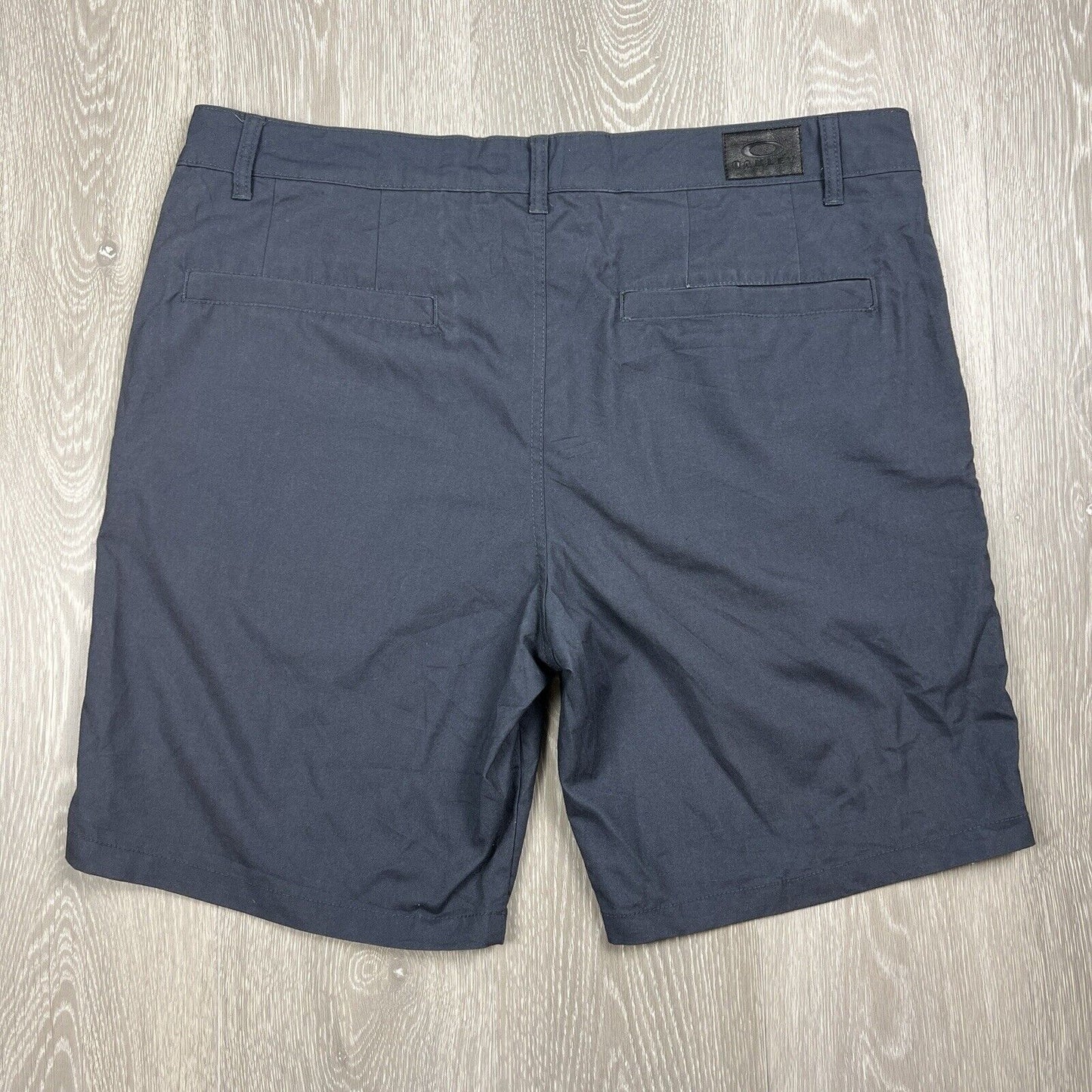 Oakley Mens Blue-Grey Chino Shorts Size 38