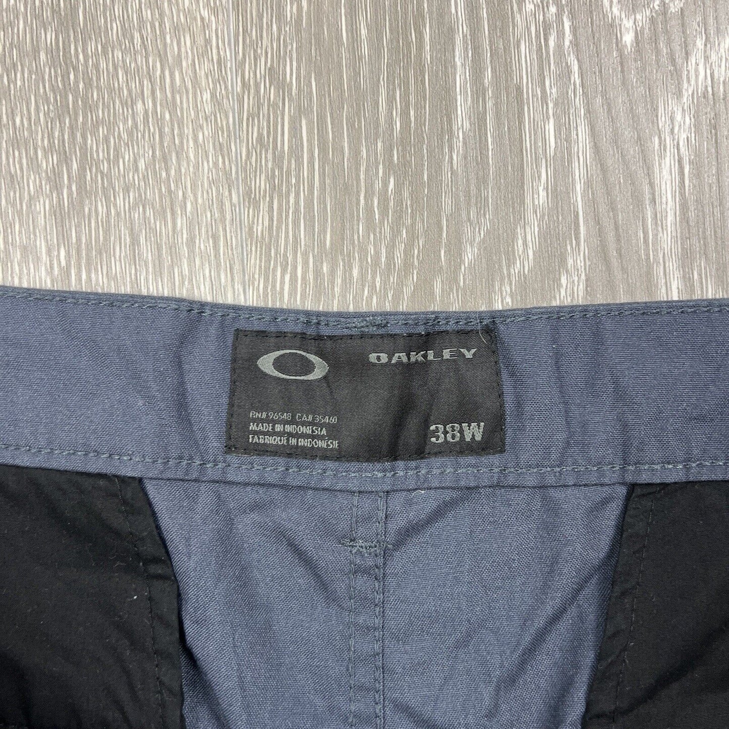 Oakley Mens Blue-Grey Chino Shorts Size 38