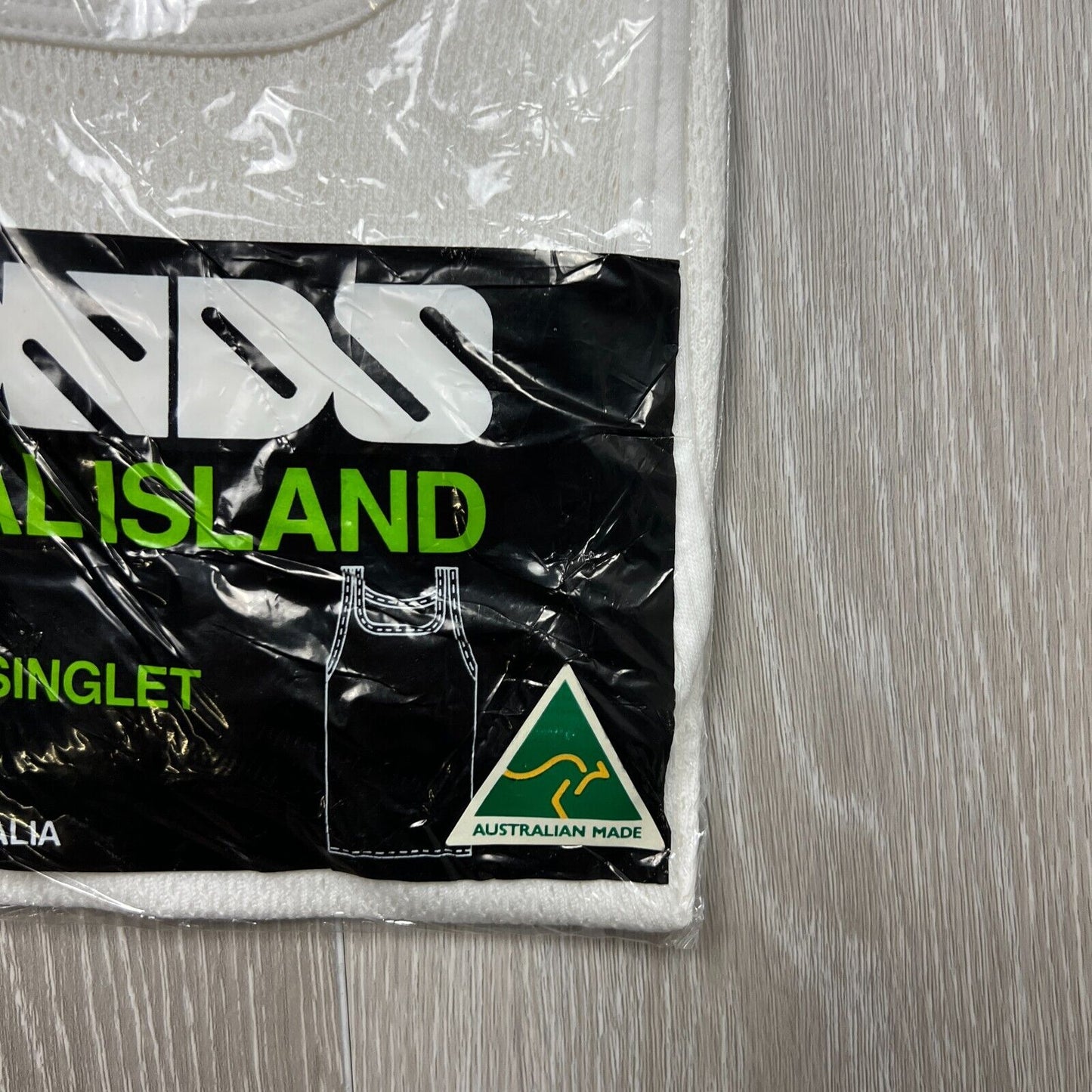 Vintage Bonds Coral Island Athletic singlet Size 18/100cm (New) Made in Aus