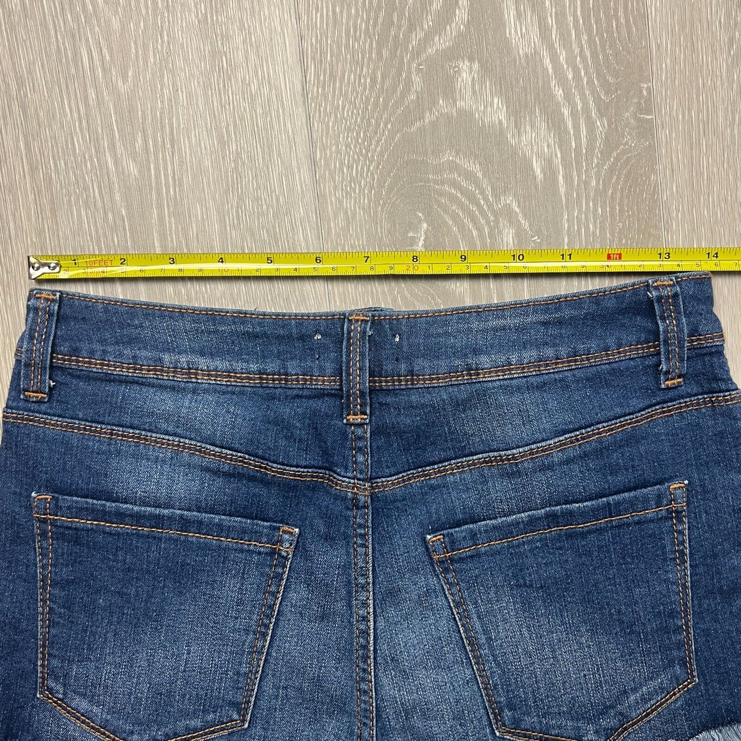 Forever 21 Womens Denim Shorts Size 26