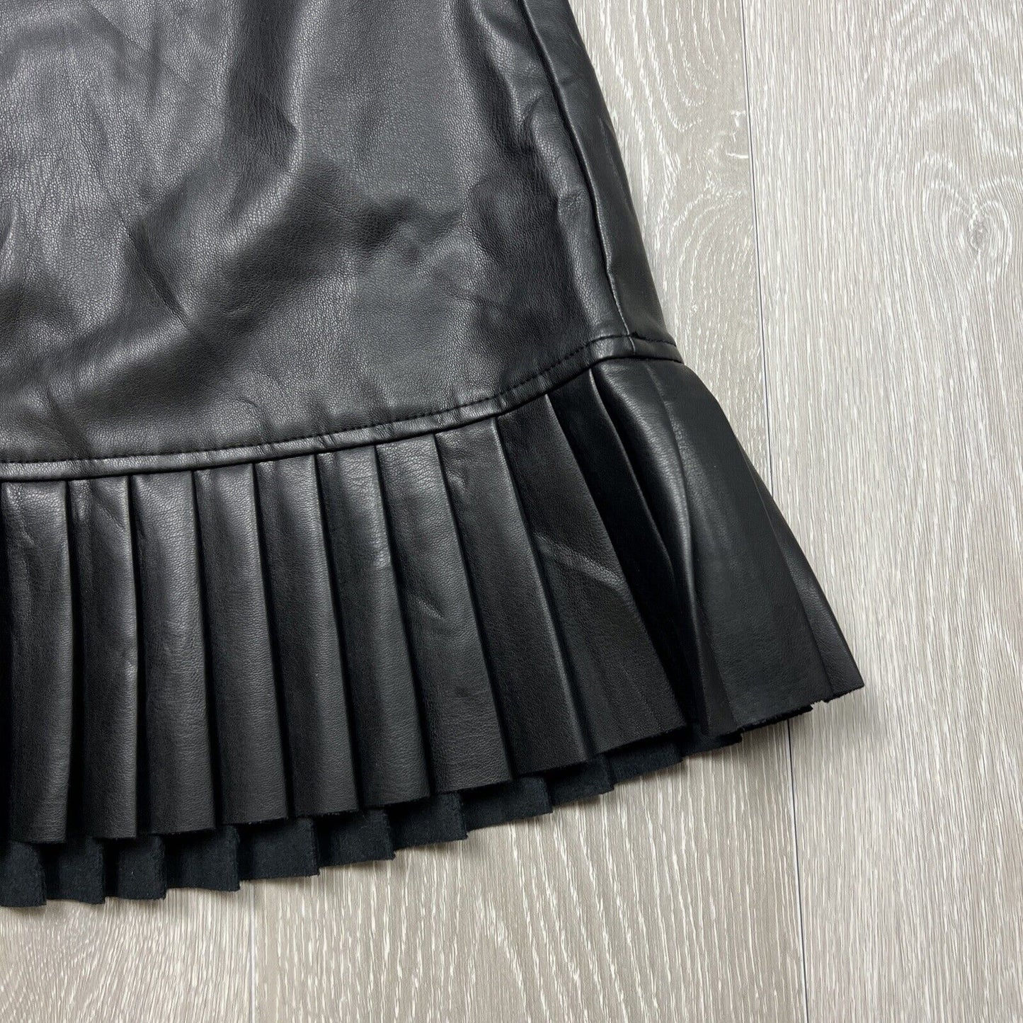 ZARA Womens A-Line Black Faux Leather Pleated Skirt Size S (New)