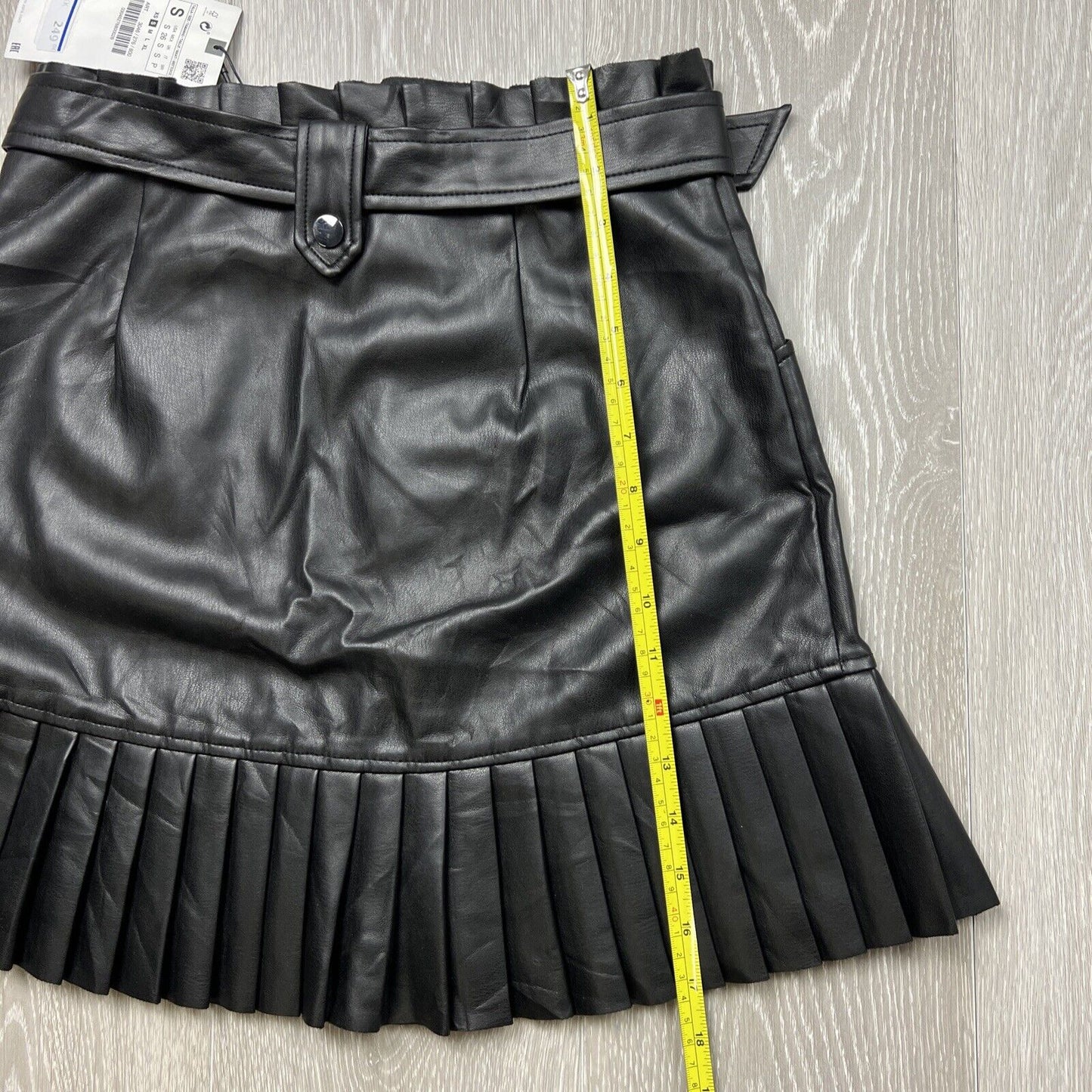 ZARA Womens A-Line Black Faux Leather Pleated Skirt Size S (New)