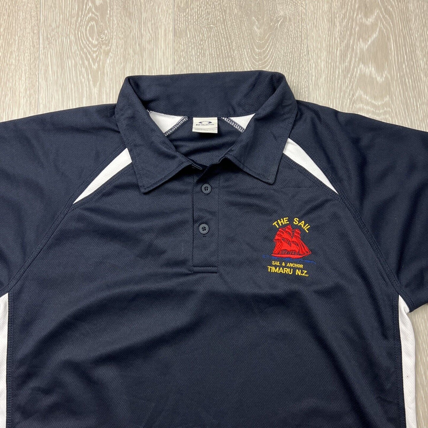 The Sail, Sail & Anchor Timaru NZ Bar & Cafe Mens Navy Polo Shirt Size M