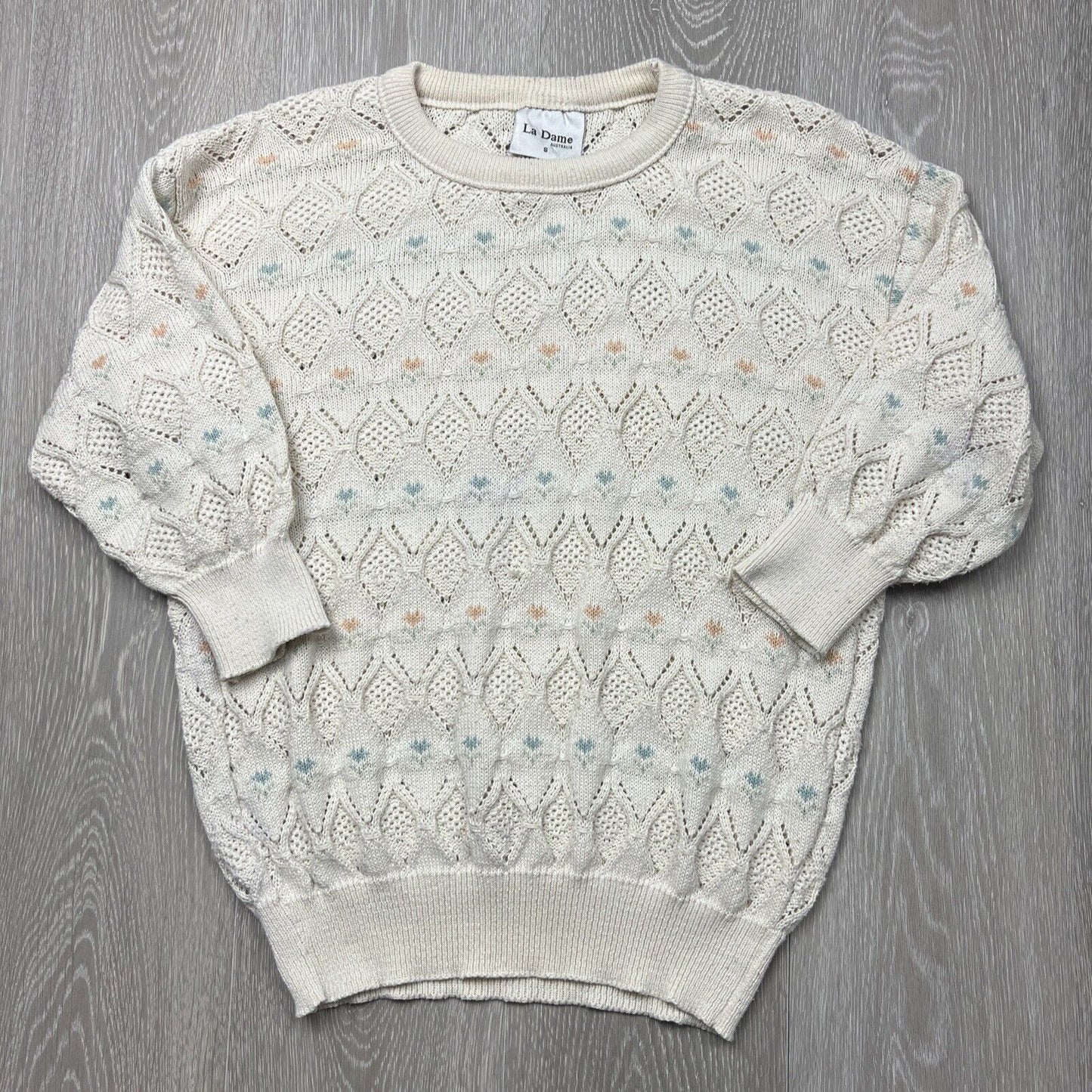 Vintage La Dame Australia Knitted Crochet Cream Jumper Sweater Size Small