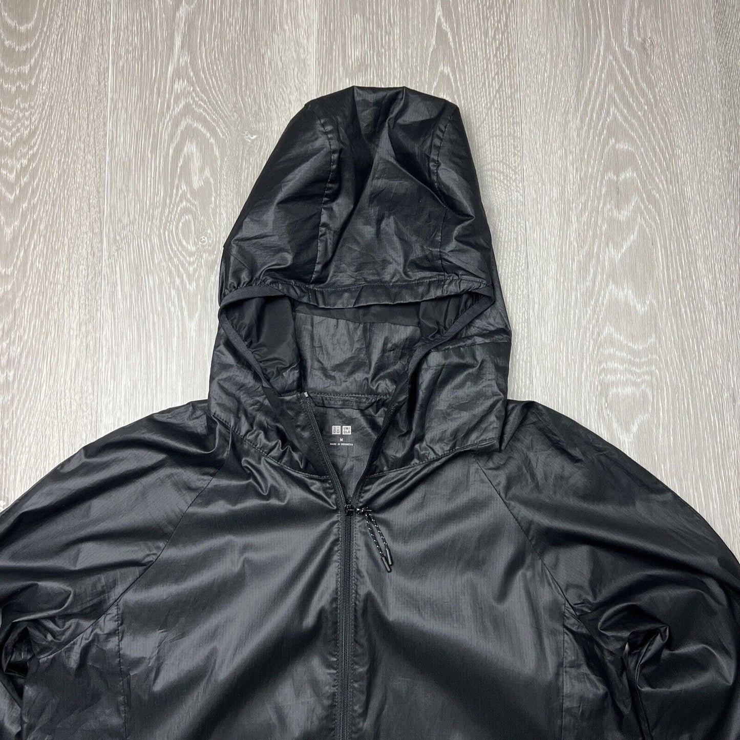 Uniqlo Womens Black Hooded Windbreaker Spray Jacket Size M