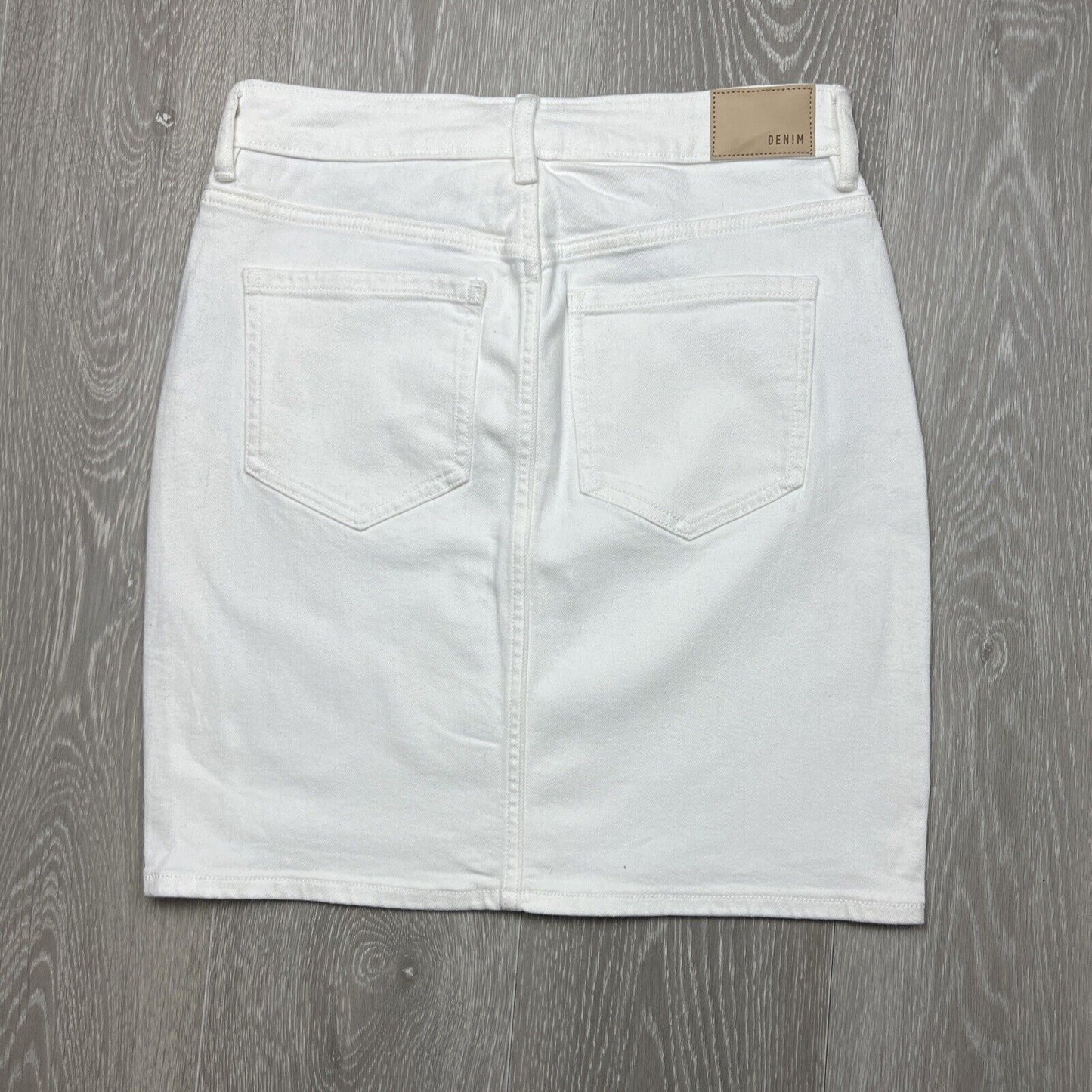 Target Womens Denim Classic White Denim Skirt Size 10 (New)