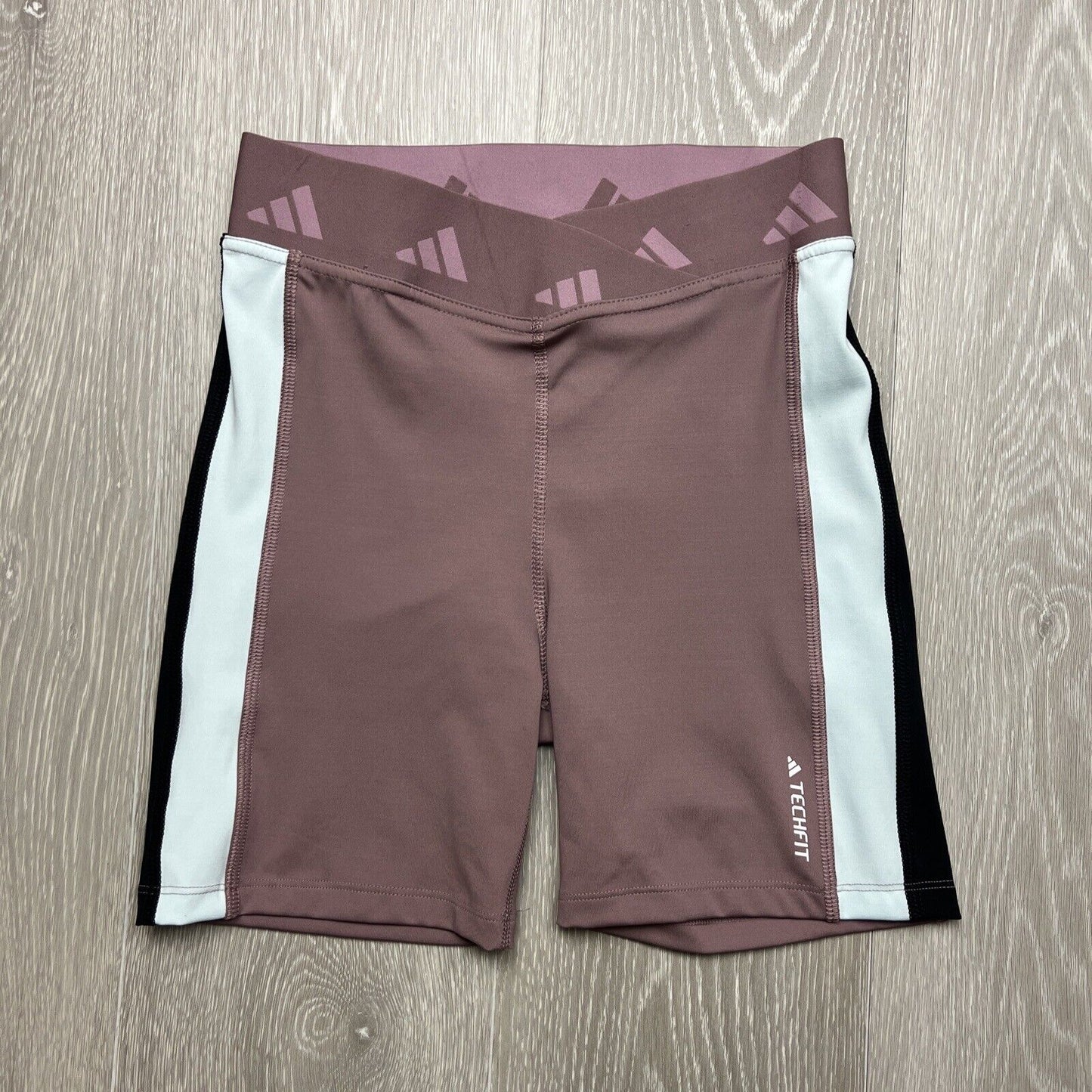 Adidas Womens Tech fit Bike Shorts Size Small