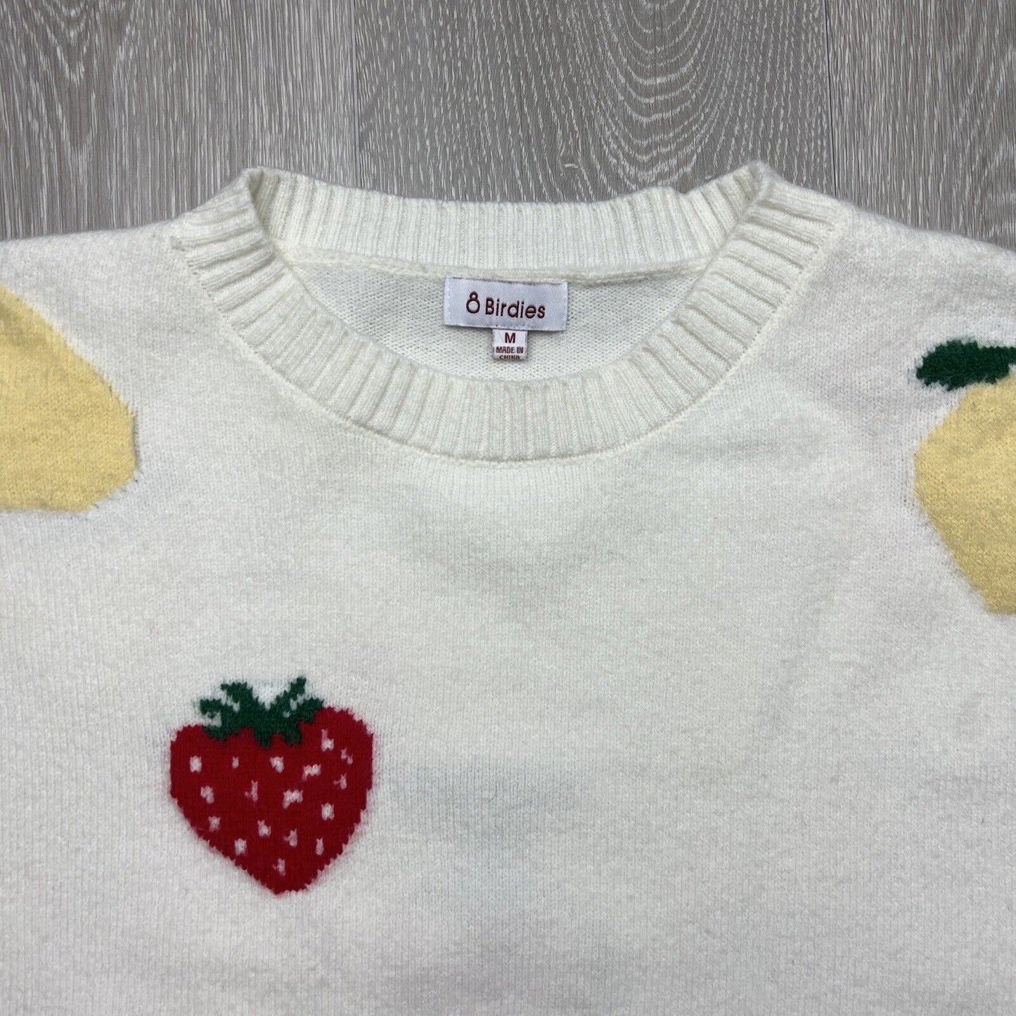 8 Birdies Womens White Fruit Jumper Size Medium