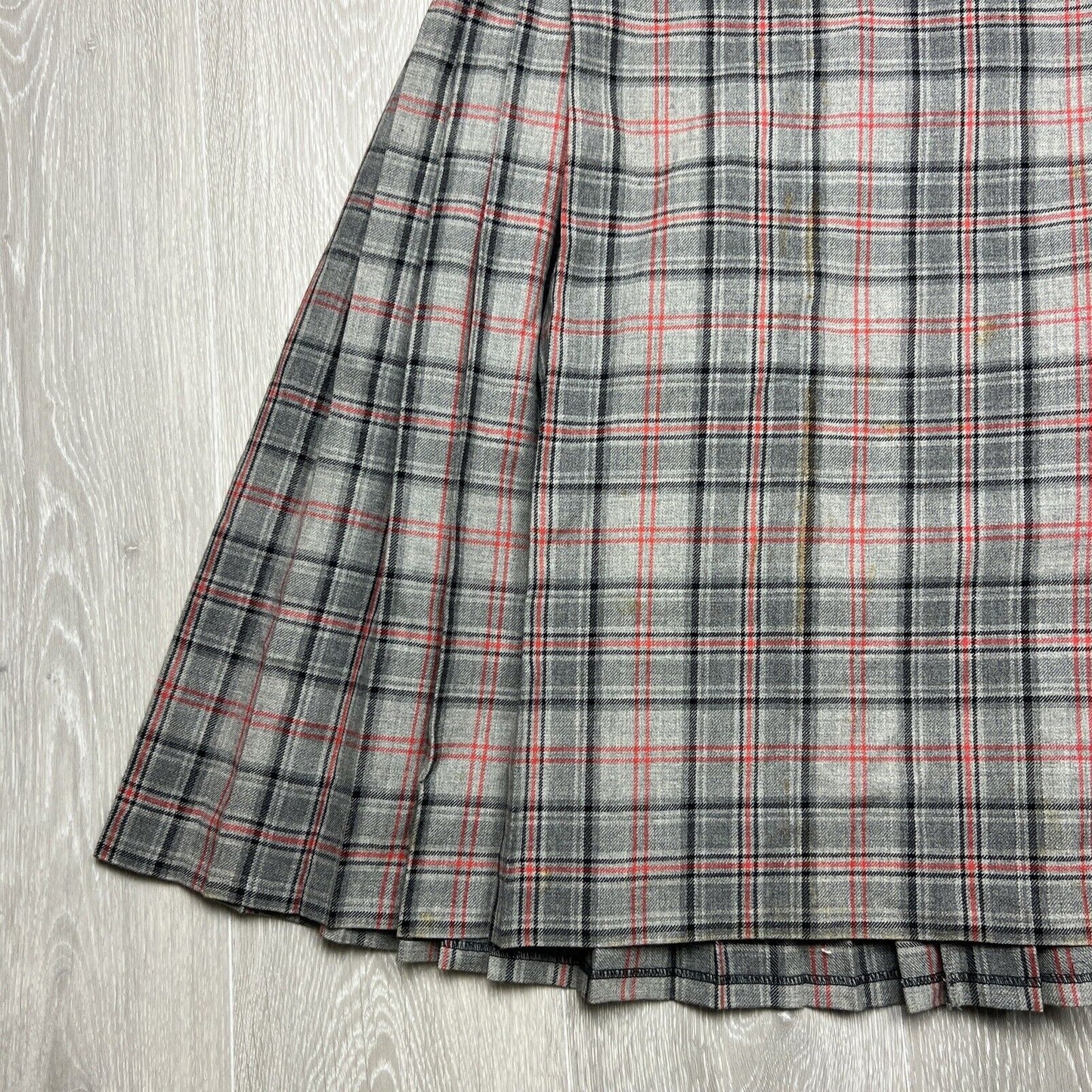 Vintage Fletcher Jones Pure New Wool Pleated Skirt Kilt Size 13