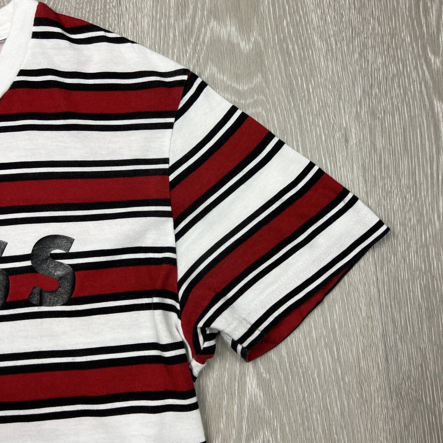 Guess Mens Striped T-Shirt Size Small