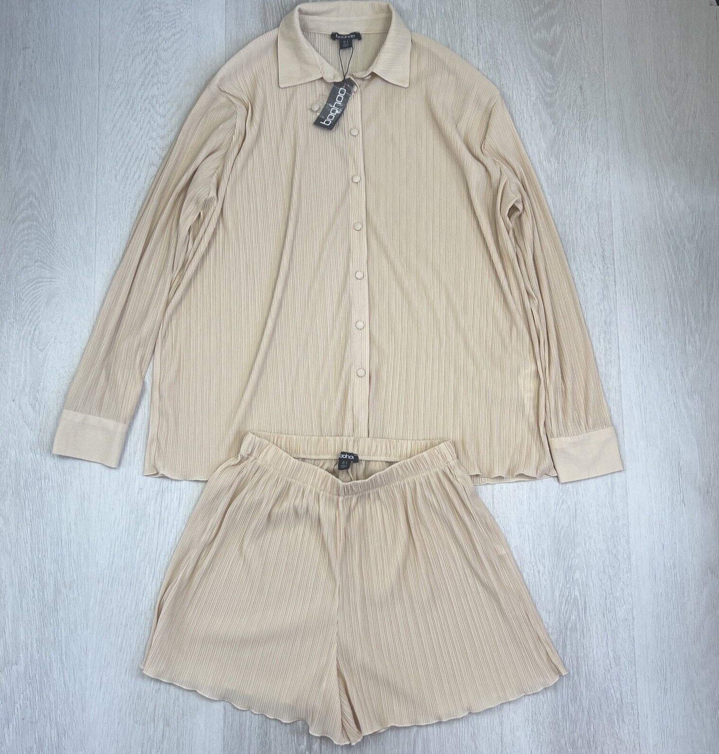 Boohoo Womens Shirt & Shorts Cream Set Size 8 (New)